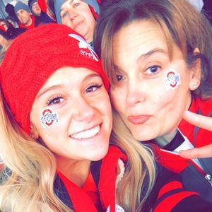 Meet your Posher, Bobbie